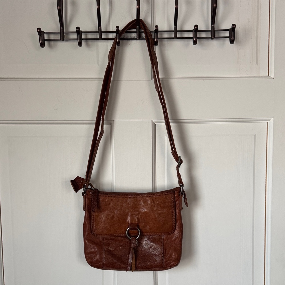 Spikes & Sparrow Brown Leather Crossbody Bag with Adjustable Strap
